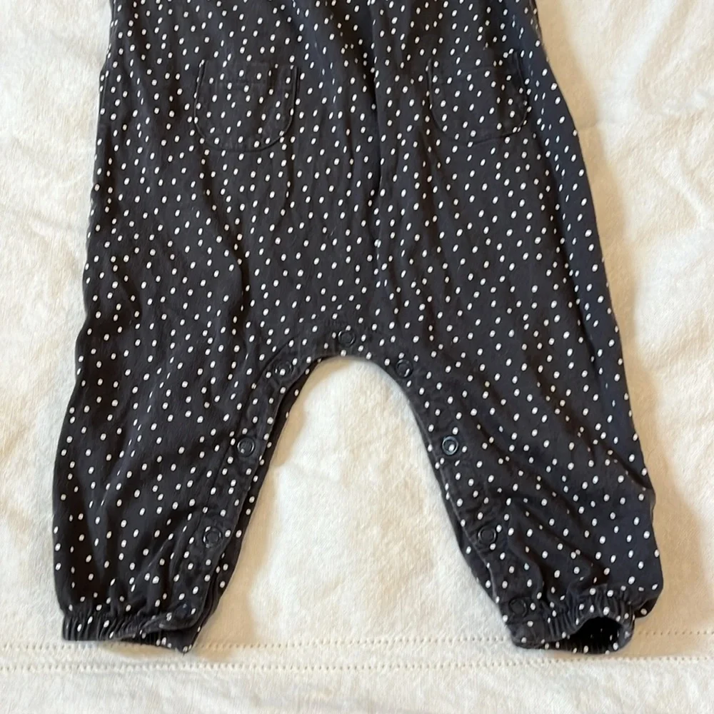 Carter’s 9M Jumpsuit